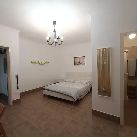 Alloggio per agriturismo Casa Colonica Liliane *